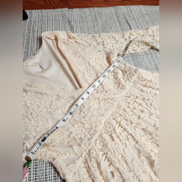 SOLD Pink Blush Creme / Off-White Dress - Picture 9 of 10